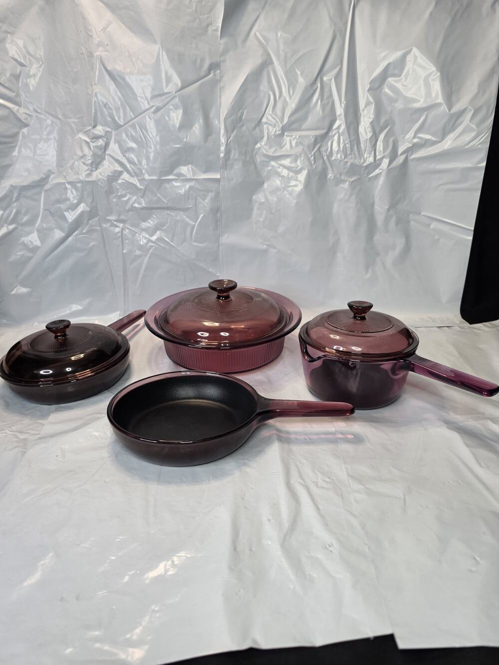 Vntg 4pc Pyrex Cranberry Visions Cookware, 2 Skillets, 1 Sm Pot, 1 LG Pot, 3 Lid